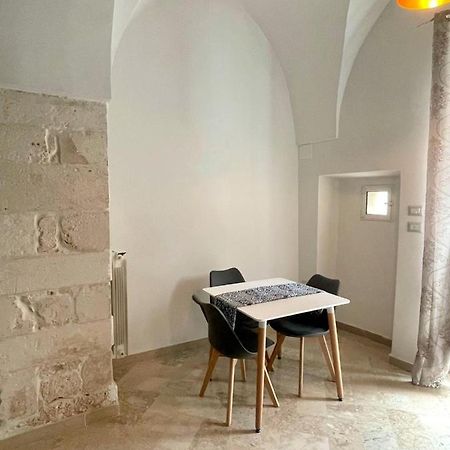 דירות מרטינה פרנקה La Casa A Fianco מראה חיצוני תמונה