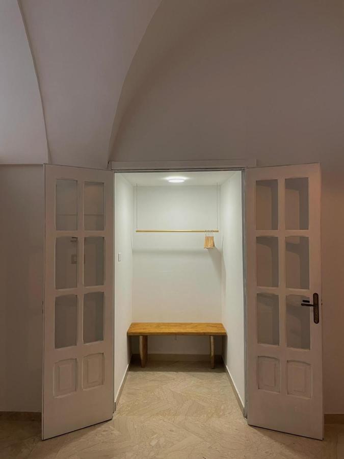 דירות מרטינה פרנקה La Casa A Fianco מראה חיצוני תמונה