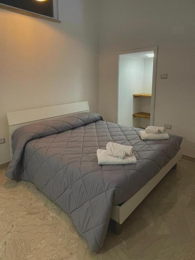 דירות מרטינה פרנקה La Casa A Fianco מראה חיצוני תמונה